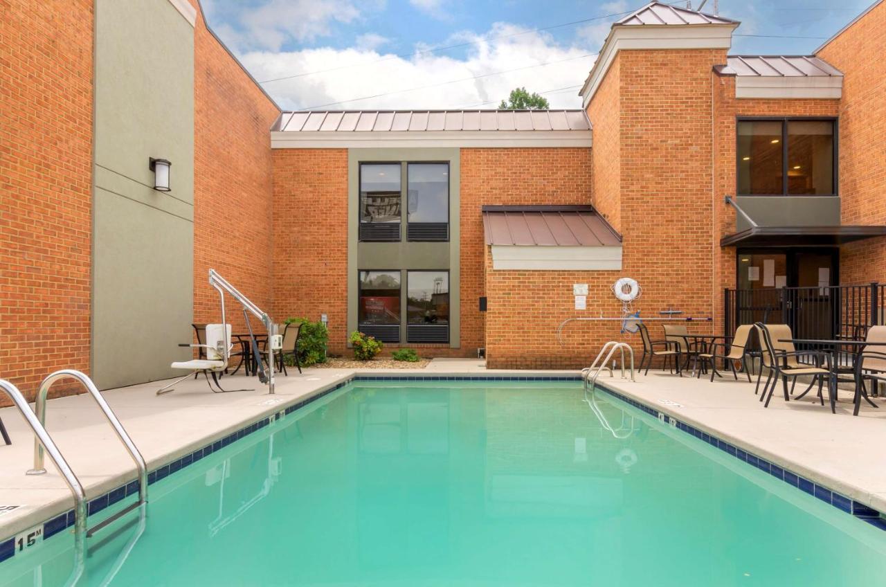 Best Western North Roanoke Troutville Dış mekan fotoğraf